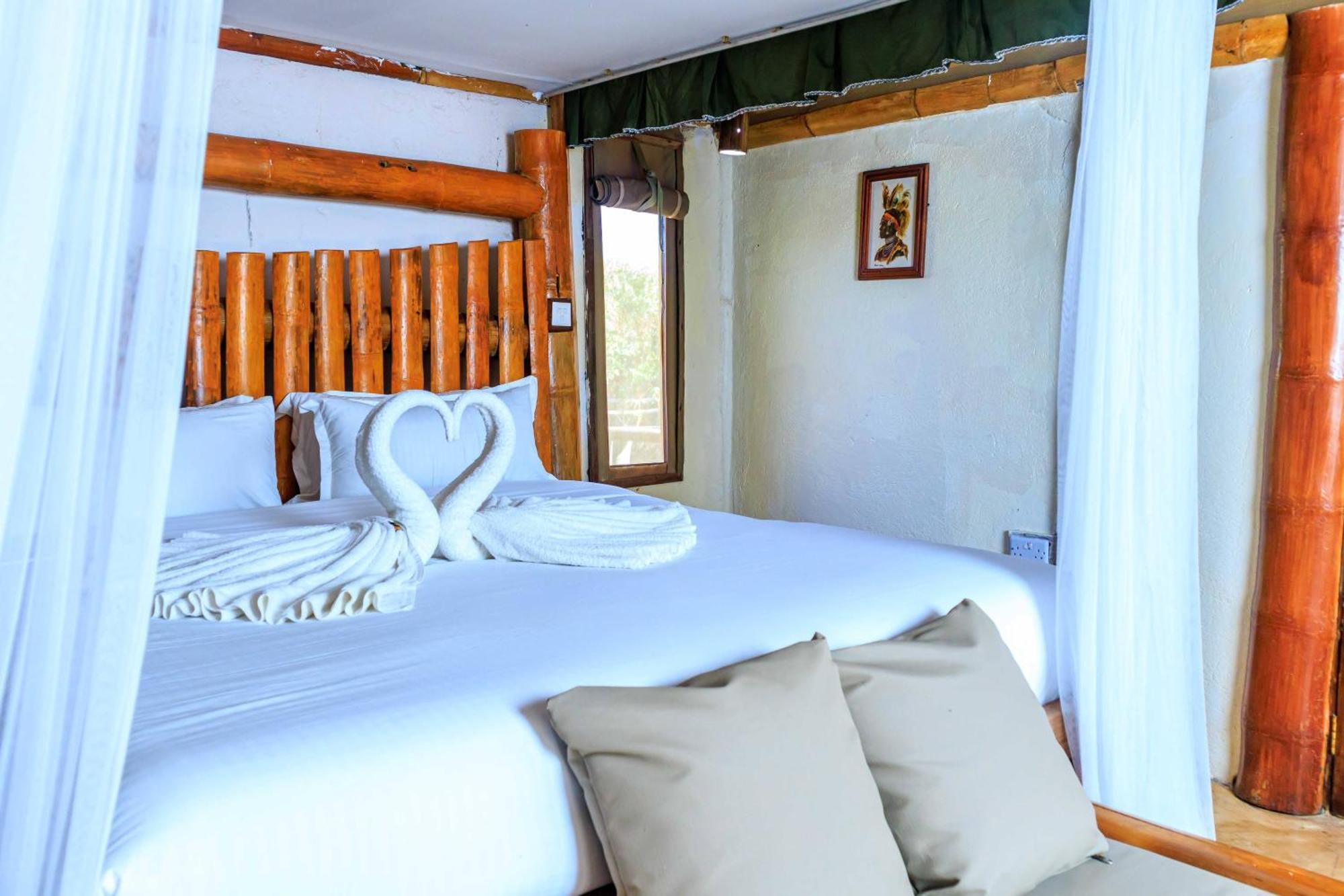 Samburu Elephant Lodge Isiolo Dış mekan fotoğraf
